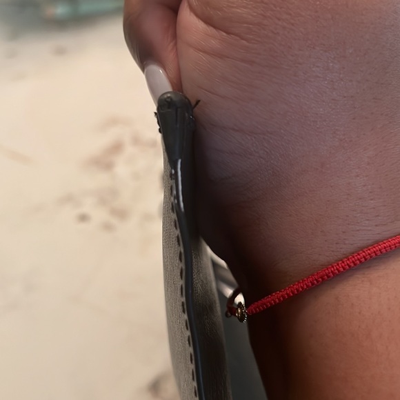 ๐ฃSOLD๐ฃ GIVENCHY Textured Coated Canvas Rottweiler Print Small Pouch Black - Picture 10 of 10